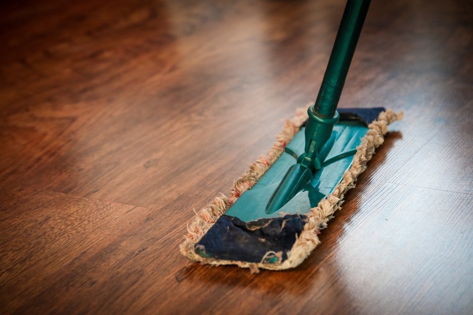Learn how to make a good move-out cleaning checklist with this guide.
